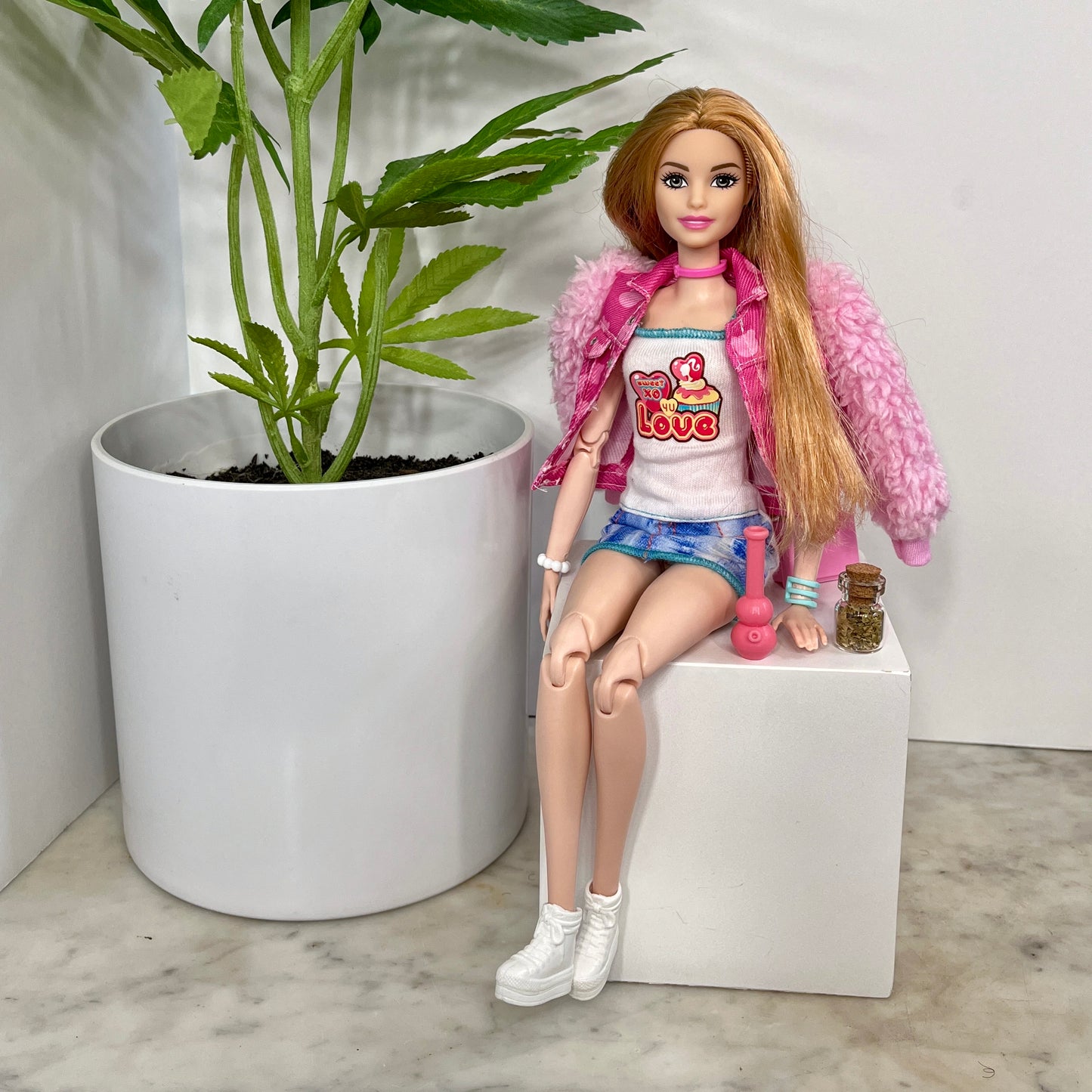 Stoner Doll Set #46