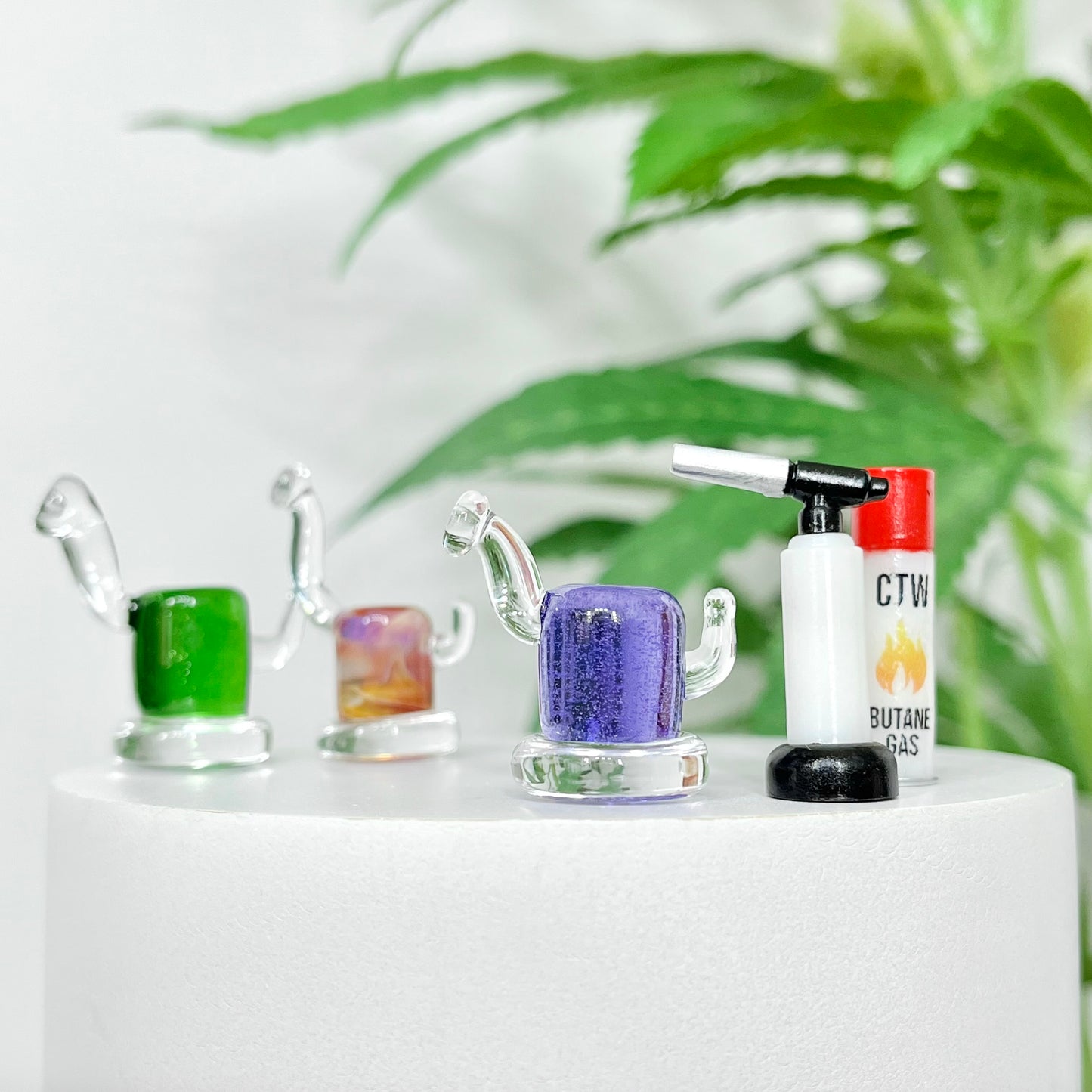 Solid Glass Miniature Rig Sculptures