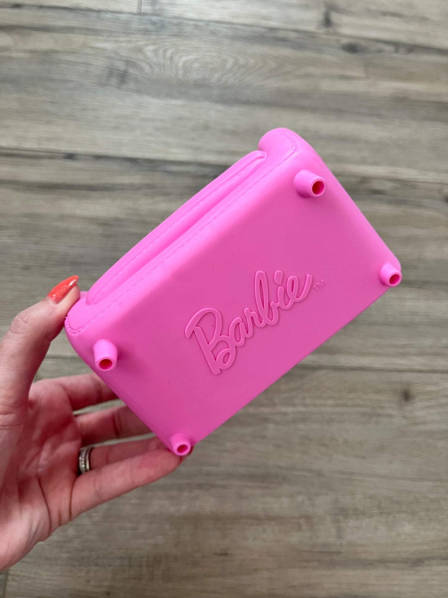 1/6 scale Barbie loveseat