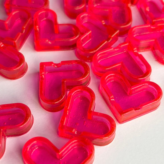 Pink Mini Heart Ashtrays (1:6 scale)