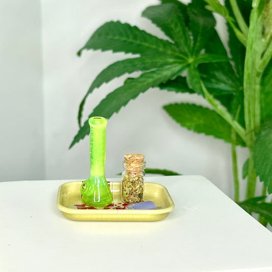 Slyme Sculpture with Tray Set (adhered in place)