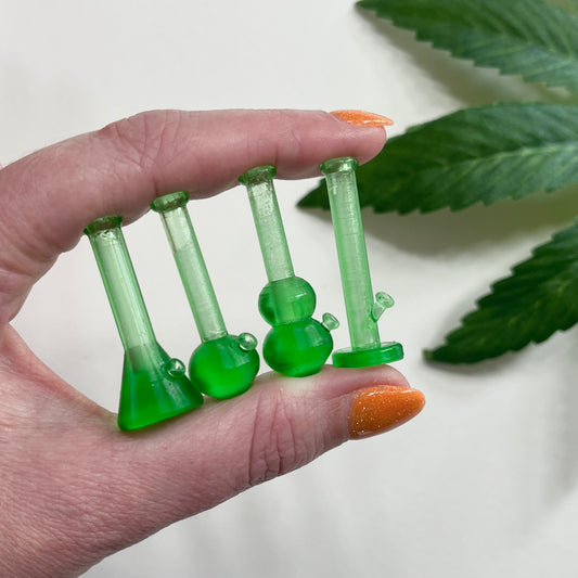 Green 3D printed mini bongs