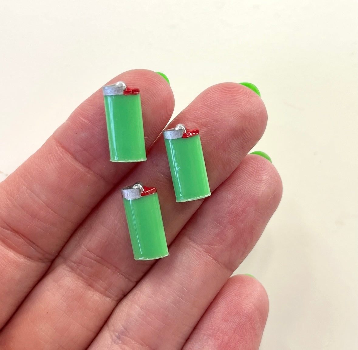 3 Pack of Green Lighters (1:6 scale)